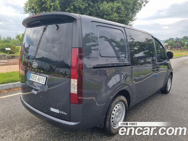 Hyundai Staria Cargo 5-Seater Smart 2024 — фото 6