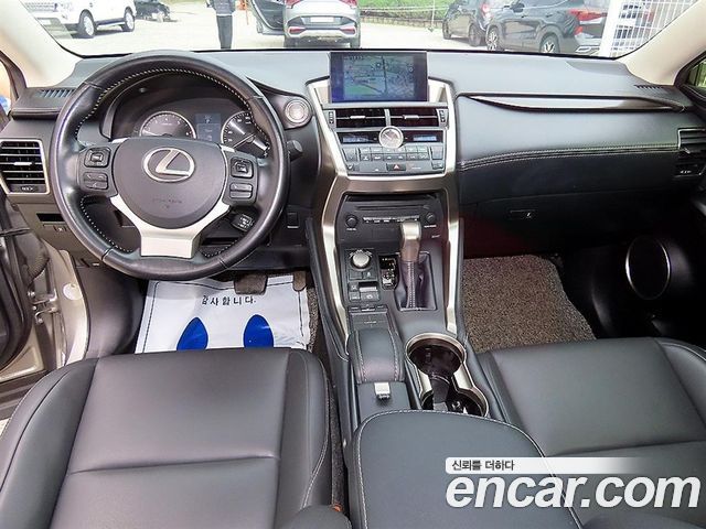 Lexus NX200t Supreme 2016 — фото 7