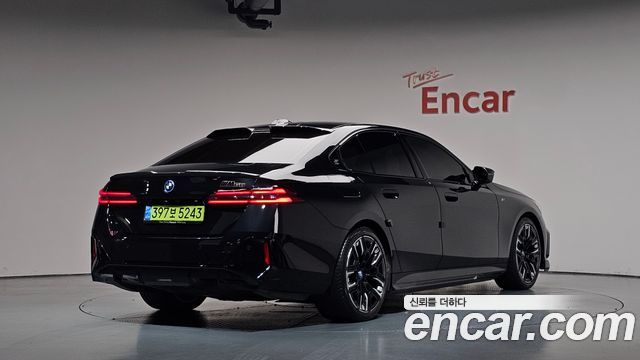 BMW i5 (G60) M60 xDrive 2025 — фото 2