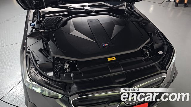BMW i5 (G60) M60 xDrive 2025 — фото 6