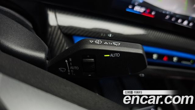 BMW i5 (G60) M60 xDrive 2025 — фото 33
