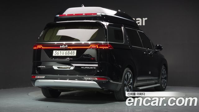 Kia Carnival (IV) Gasoline 4-Seater Hi-Limousine Signature 2023 — фото 2