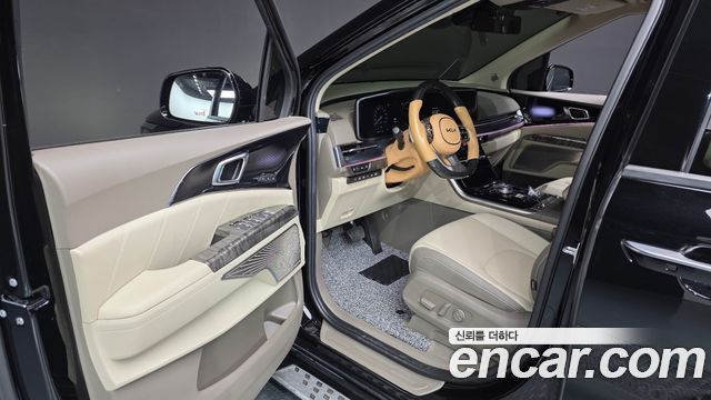 Kia Carnival (IV) Gasoline 4-Seater Hi-Limousine Signature 2023 — фото 10