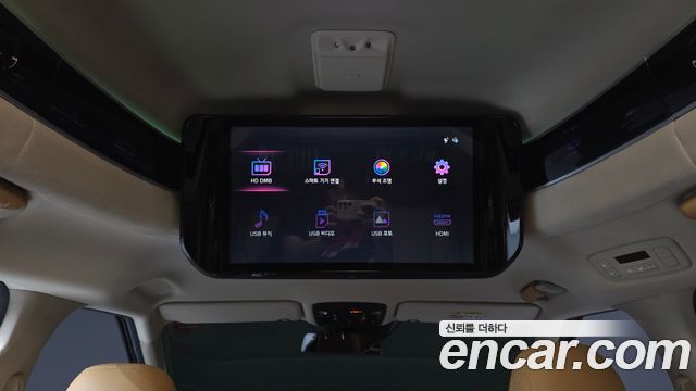 Kia Carnival (IV) Gasoline 4-Seater Hi-Limousine Signature 2023 — фото 12