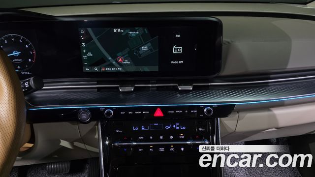 Kia Carnival (IV) Gasoline 4-Seater Hi-Limousine Signature 2023 — фото 14