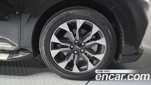 Kia Carnival (IV) Gasoline 4-Seater Hi-Limousine Signature 2023 — фото 21