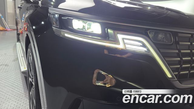 Kia Carnival (IV) Gasoline 4-Seater Hi-Limousine Signature 2023 — фото 22