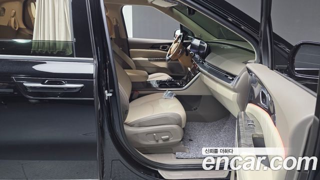 Kia Carnival (IV) Gasoline 4-Seater Hi-Limousine Signature 2023 — фото 26