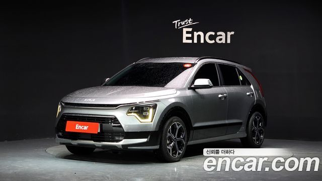 Kia Niro Trendy 2022 — фото 1