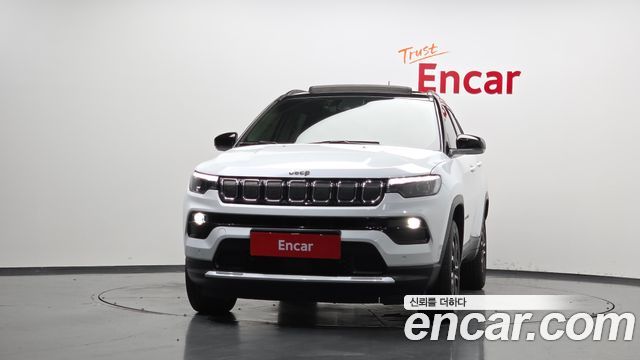 Jeep Compass (II) 2.4 Limitied AWD 2022 — фото 3