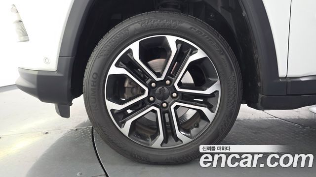 Jeep Compass (II) 2.4 Limitied AWD 2022 — фото 5