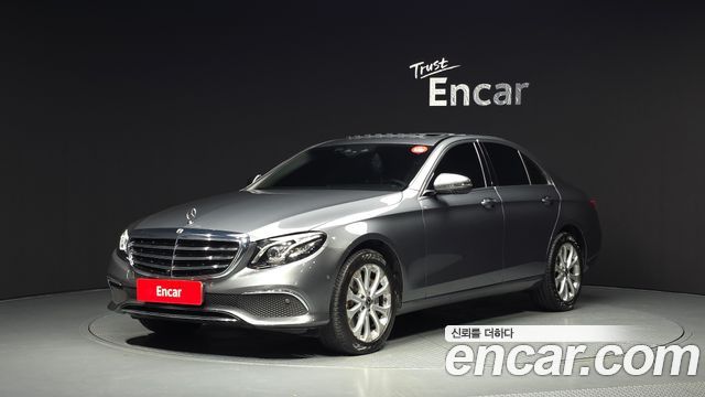 Mercedes-Benz E-Class (W213) E300 4MATIC Exclusive