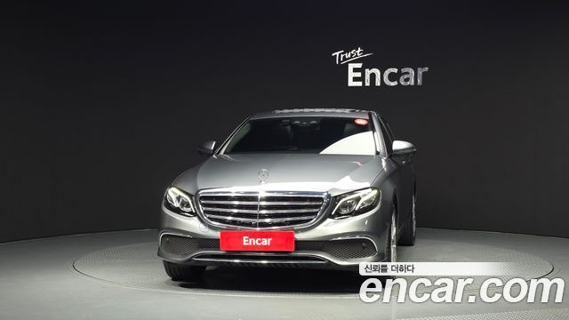 Mercedes-Benz E-Class (W213) E300 4MATIC Exclusive 2019 — фото 3
