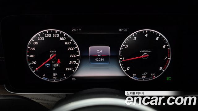 Mercedes-Benz E-Class (W213) E300 4MATIC Exclusive 2019 — фото 6