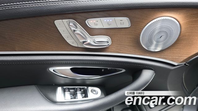 Mercedes-Benz E-Class (W213) E300 4MATIC Exclusive 2019 — фото 36