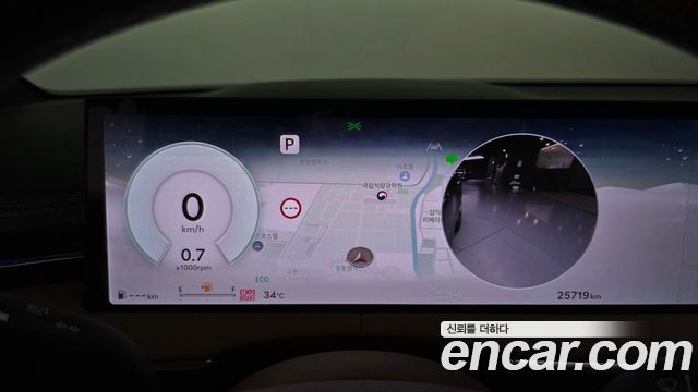Genesis GV70 3.5T Gasoline AWD 2025 — фото 8