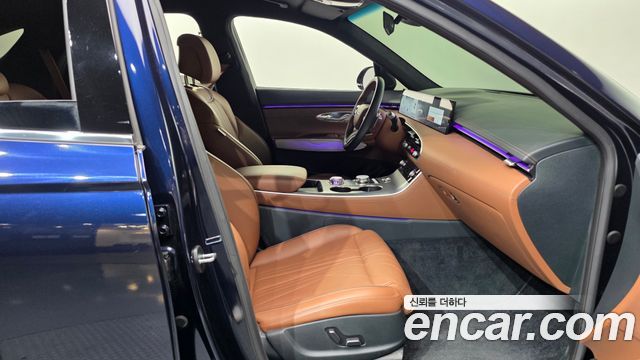 Genesis GV70 3.5T Gasoline AWD 2025 — фото 11