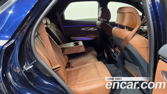Genesis GV70 3.5T Gasoline AWD 2025 — фото 12