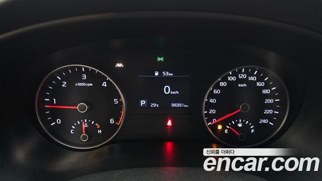 Kia Sportage The Bold Diesel 2.0 2WD Prestige 2019 — фото 8