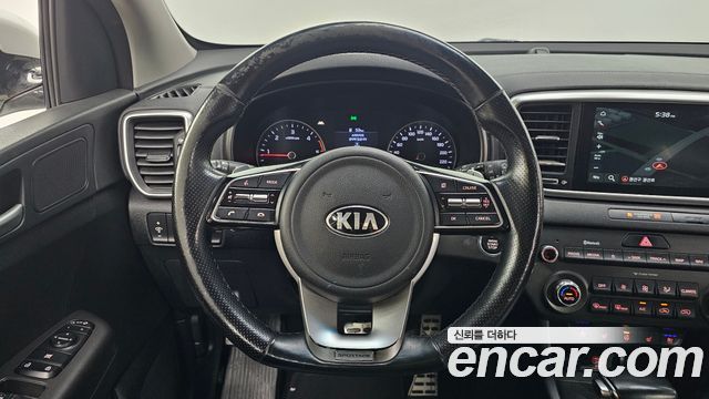Kia Sportage The Bold Diesel 2.0 2WD Prestige 2019 — фото 14