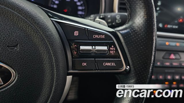 Kia Sportage The Bold Diesel 2.0 2WD Prestige 2019 — фото 16