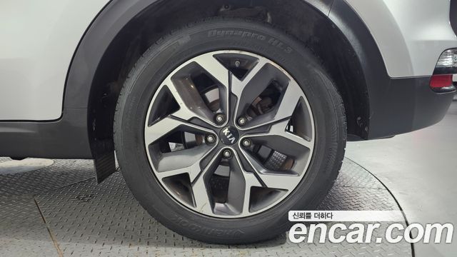 Kia Sportage The Bold Diesel 2.0 2WD Prestige 2019 — фото 21