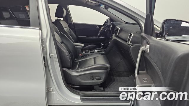 Kia Sportage The Bold Diesel 2.0 2WD Prestige 2019 — фото 26