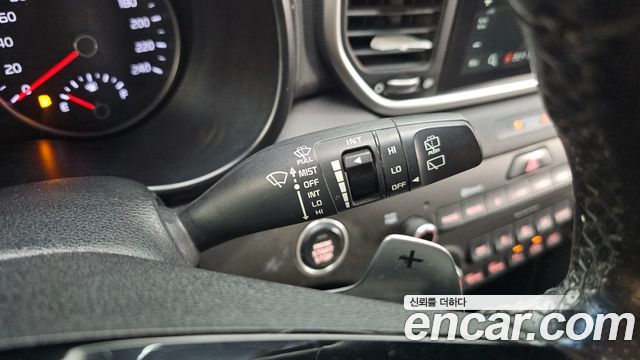 Kia Sportage The Bold Diesel 2.0 2WD Prestige 2019 — фото 27