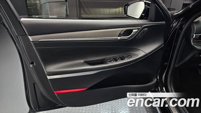 Hyundai Grandeur (IG) 2.5 Exclusice 2020 — фото 24