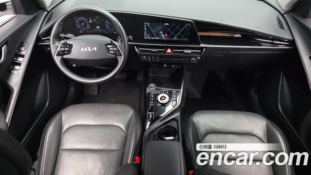 Kia Niro EV Air 2023 — фото 7