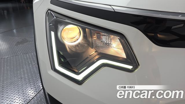 Kia Niro EV Air 2023 — фото 22