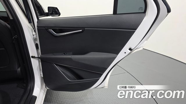 Kia Niro EV Air 2023 — фото 25