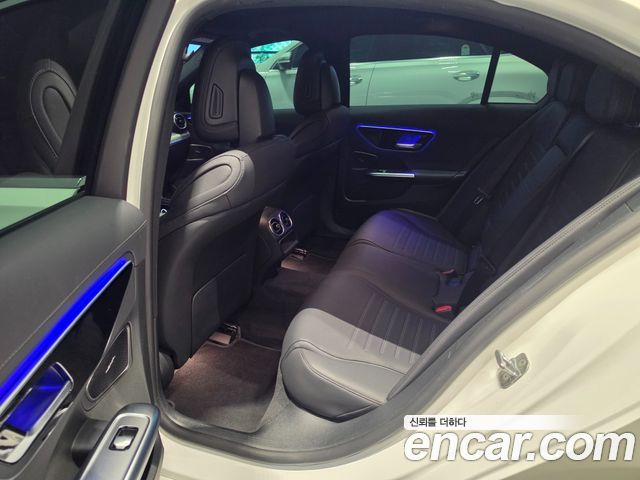 Mercedes-Benz C-Class (W206) C300 4MATIC AMG Line 2024 — фото 10