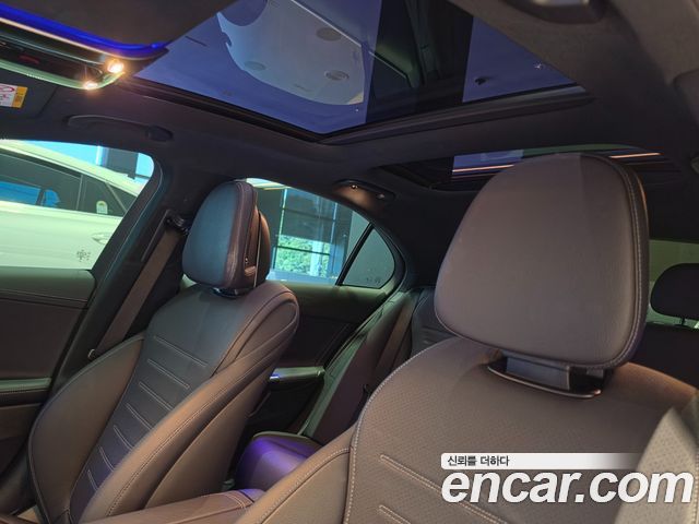 Mercedes-Benz C-Class (W206) C300 4MATIC AMG Line 2024 — фото 23