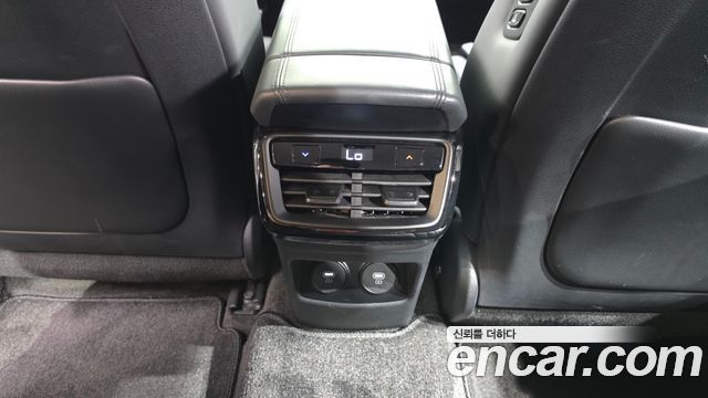 Kia K8 3.5 Gasoline 2WD Signature 2023 — фото 35
