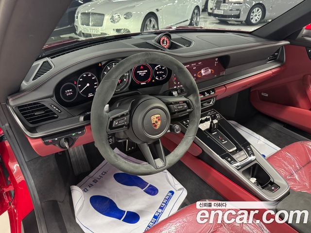 Porsche 911 (992) Carrera Cabriolet 2024 — фото 5