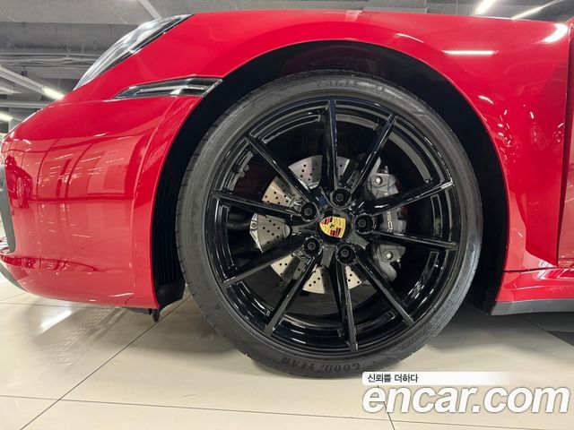 Porsche 911 (992) Carrera Cabriolet 2024 — фото 18