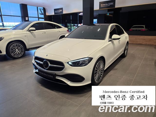 Mercedes-Benz C-Class (W206) C300 4MATIC Avantgarde