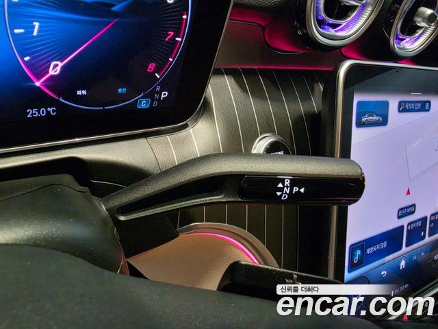 Mercedes-Benz C-Class (W206) C300 4MATIC Avantgarde 2025 — фото 9