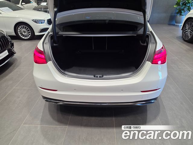 Mercedes-Benz C-Class (W206) C300 4MATIC Avantgarde 2025 — фото 17