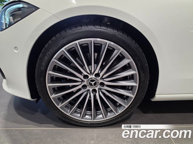 Mercedes-Benz C-Class (W206) C300 4MATIC Avantgarde 2025 — фото 5