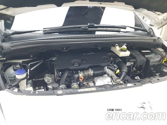 Peugeot 3008 1.6 e-HDi First Generation 2015 — фото 6