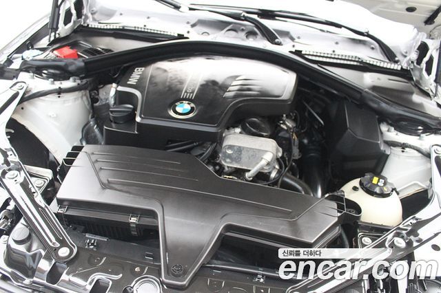 BMW 4 Series (F32) 428i M Sport Convertible 2017 — фото 20