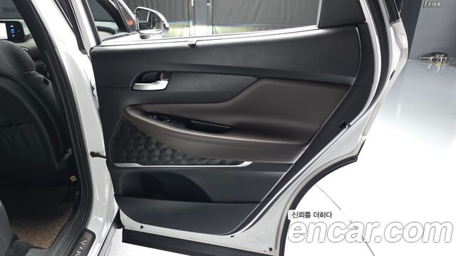 Hyundai Santa Fe Diesel 2.2 4WD Prestige 2021 — фото 25