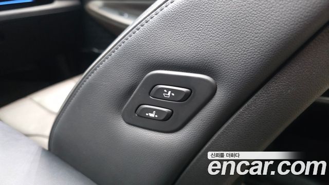 Hyundai Santa Fe Diesel 2.2 4WD Prestige 2021 — фото 31