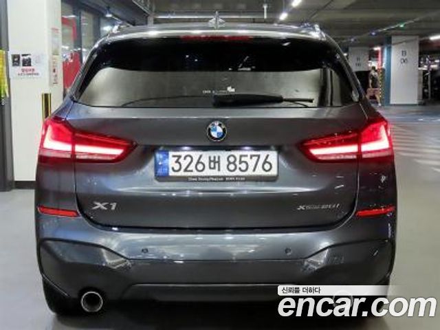 BMW X1 (F48) xDrive 20i M Sport 2022 — фото 5
