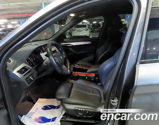 BMW X1 (F48) xDrive 20i M Sport 2022 — фото 15