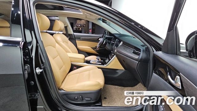 Kia K7 Premier 2.5 GDI Noblesse 2020 — фото 12