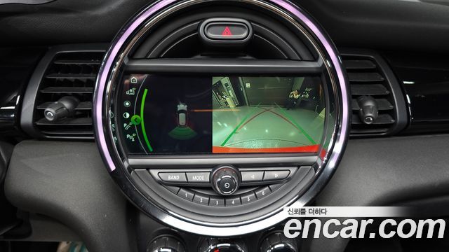 MINI Cooper HIGH Third Generation 2019 — фото 13