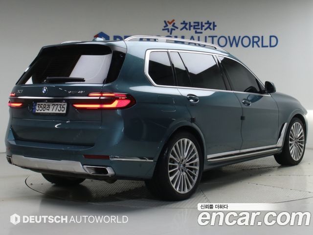 BMW X7 (G07) xDrive 40i Design Pure Excellence 7-Seater 2023 — фото 2